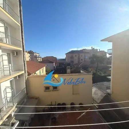 Capitan Gino La Dietro Langolo