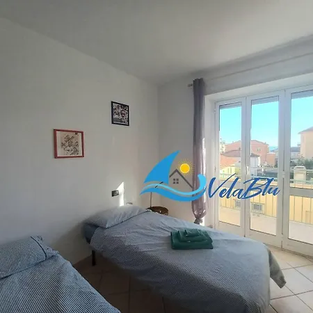 Capitan Gino, La Dietro L'angolo *