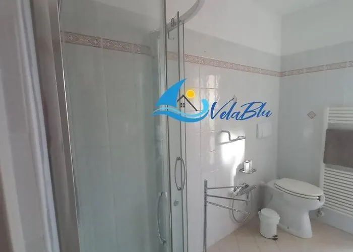 Capitan Gino, La Dietro L'angolo San Bartolomeo Al Mare