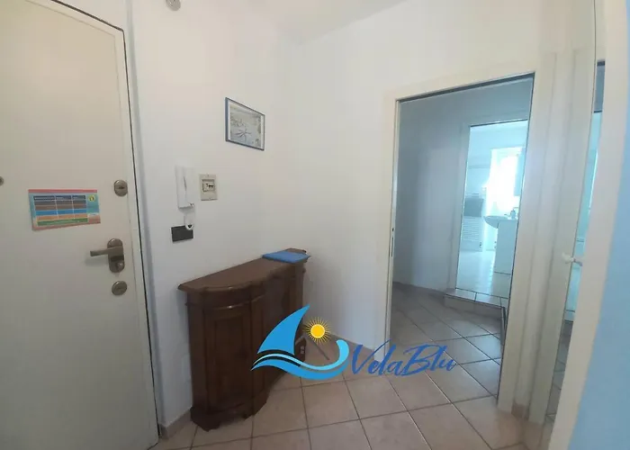 Capitan Gino, La Dietro L'angolo San Bartolomeo Al Mare